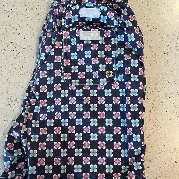 Allen Edmonds Swim Trunks - Picture 2 of 5